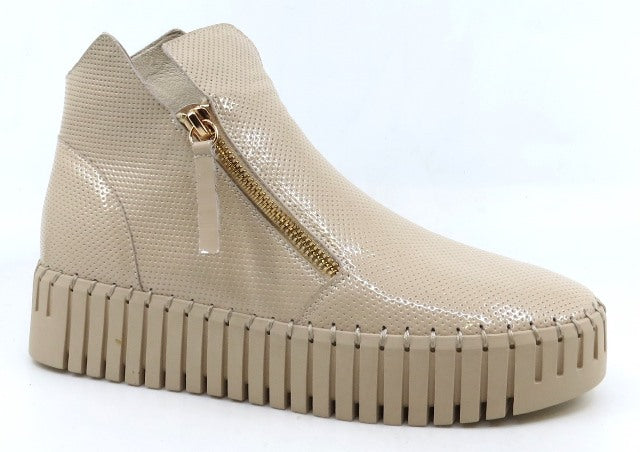 Django & Juliette Badio