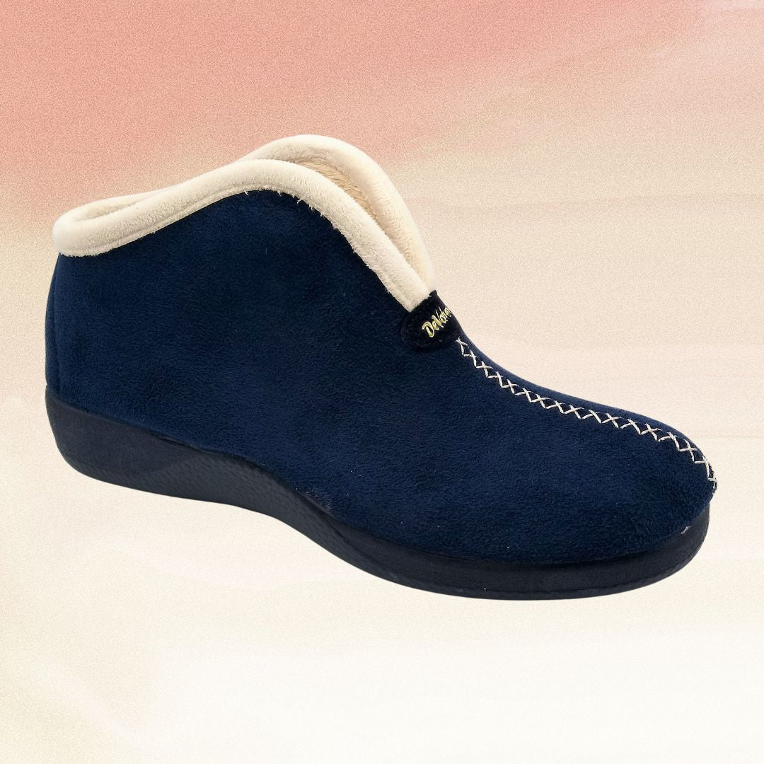 DeValverde 9709 N Cuddles Shoes Unlimited