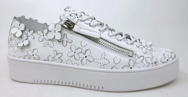 Django & Juliette Leere