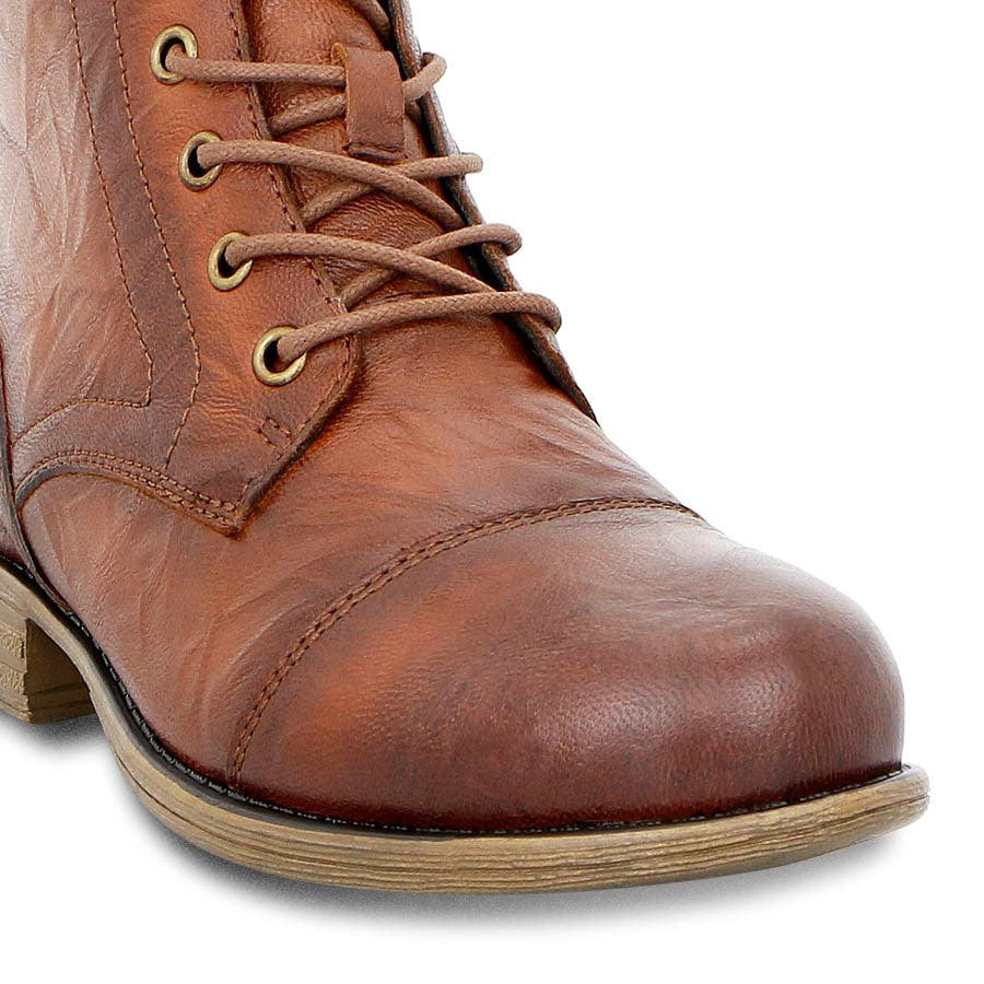 Natural Comfort Maddy