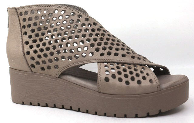 Django & Juliette Orma