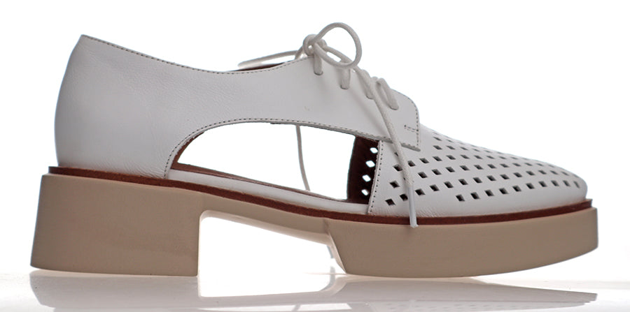 Alfie & Evie Treacle