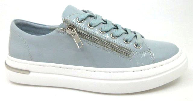 Django & Juliette Wovi