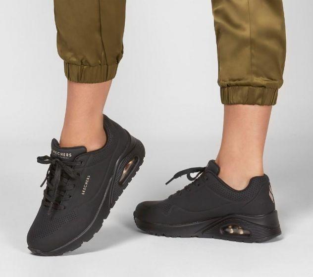 Skechers 73690/BBK UNO-Stand On Air