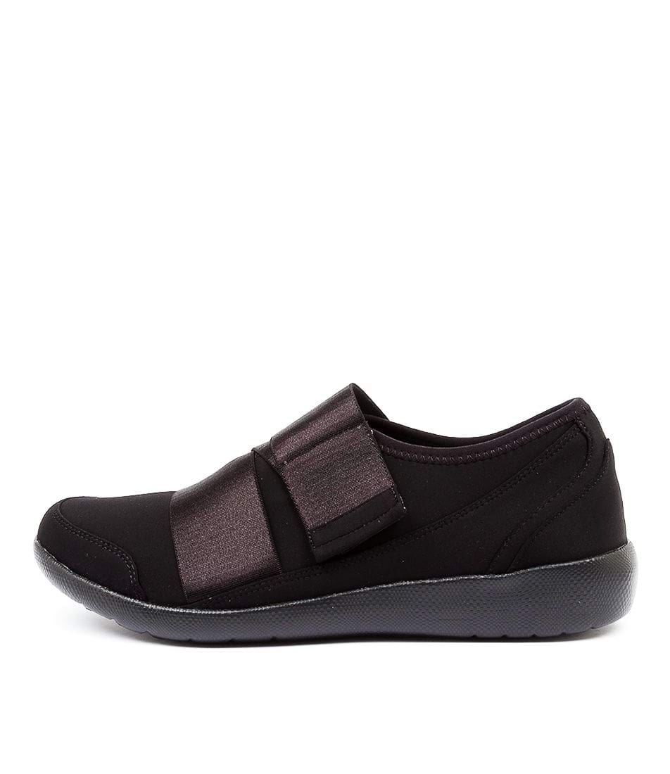 ziera thongs
